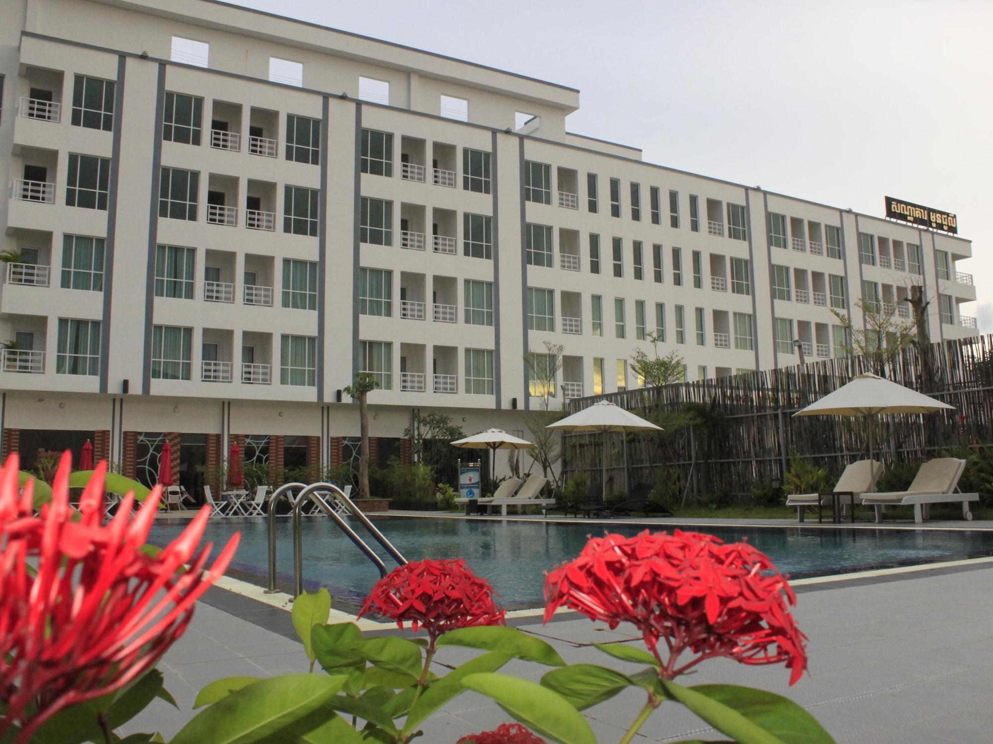 Moon Julie Hotel Sihanoukville Luaran gambar